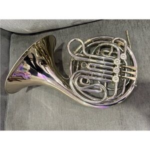 Holton H179 Professional Double French Horn – Nickel Silver – Plays Beautifully